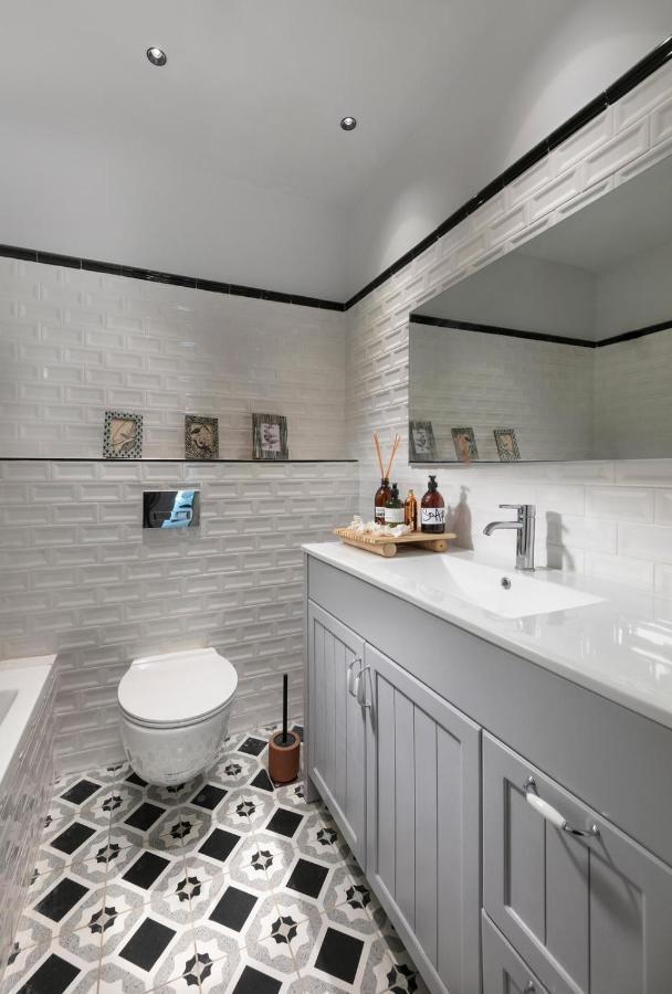 Beach Lux Apartment Haifa Eksteriør billede